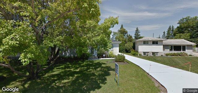 Larawan ng 15 Blueridge Bay sa Winnipeg, Manitoba