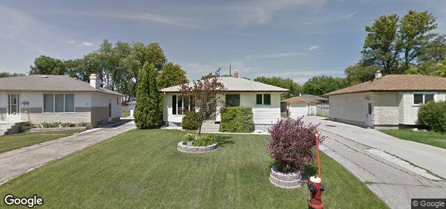 Larawan ng 15 Virden Crescent sa Winnipeg, Manitoba