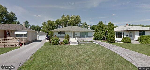 Larawan ng 17 Virden Crescent sa Winnipeg, Manitoba