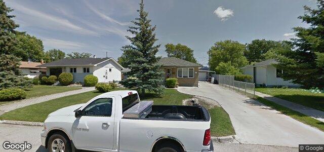 Larawan ng 18 Burnaby Bay sa Winnipeg, Manitoba