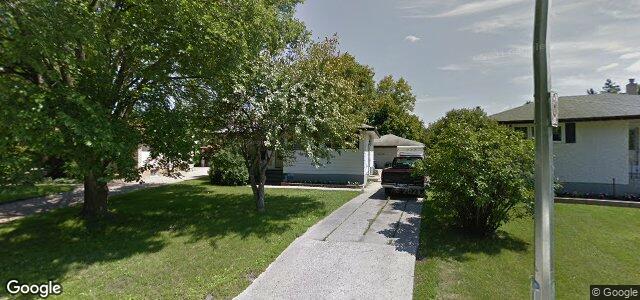 Larawan ng 20 Cloverdale Crescent sa Winnipeg, Manitoba
