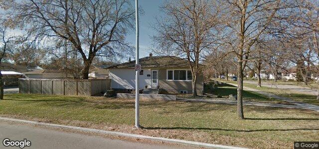 Larawan ng 200 Newman Avenue W sa Winnipeg, Manitoba