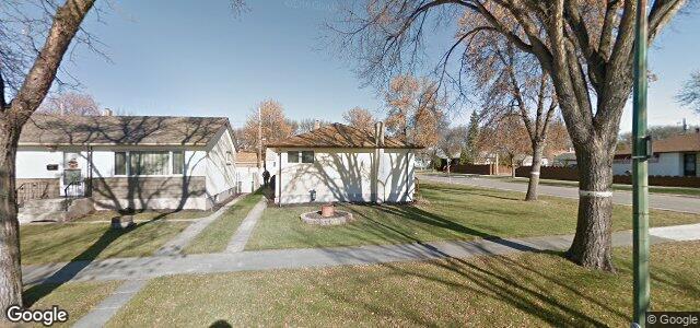 Larawan ng 201 Newman Avenue W sa Winnipeg, Manitoba