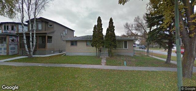 Larawan ng 203 Thom Avenue W sa Winnipeg, Manitoba