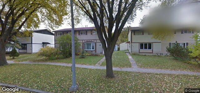 Larawan ng 210 Thom Avenue W sa Winnipeg, Manitoba