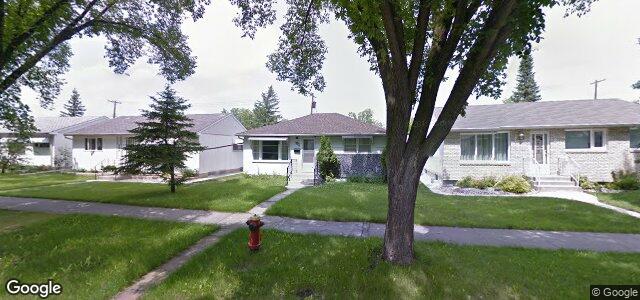 Larawan ng 215 Horton Avenue W sa Winnipeg, Manitoba