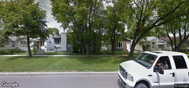 Larawan ng 217 Kildare Avenue W sa Winnipeg, Manitoba