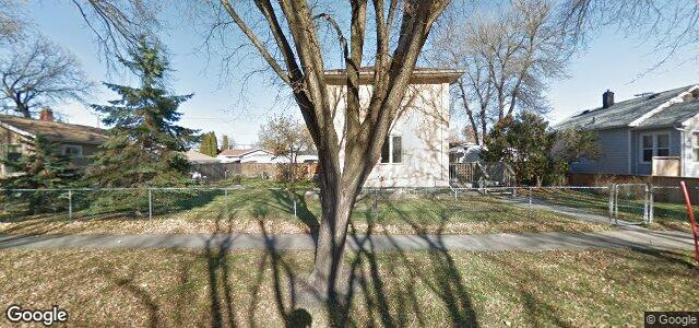 Larawan ng 217 Thom Avenue W sa Winnipeg, Manitoba