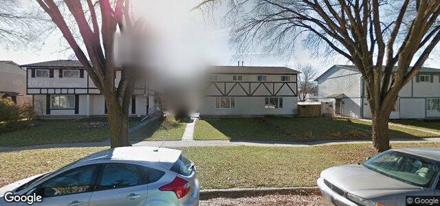 Larawan ng 220 Thom Avenue W sa Winnipeg, Manitoba