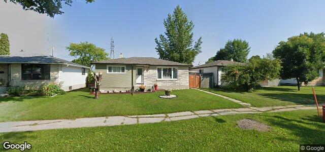 Larawan ng 23 Whiteshell Avenue sa Winnipeg, Manitoba