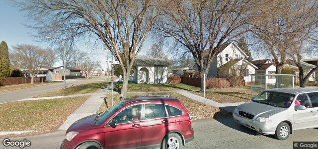 Larawan ng 233 Kildare Avenue W sa Winnipeg, Manitoba