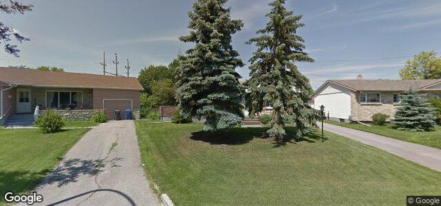 Larawan ng 25 Burnaby Bay sa Winnipeg, Manitoba