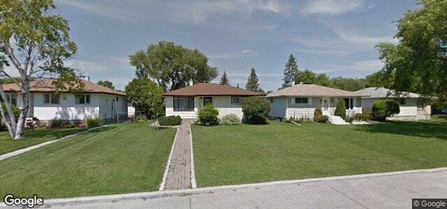 Larawan ng 27 Cloverdale Crescent sa Winnipeg, Manitoba