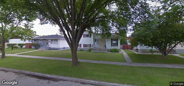 Larawan ng 308 Edward Avenue W sa Winnipeg, Manitoba