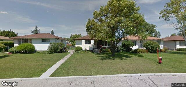 Larawan ng 31 Cloverdale Crescent sa Winnipeg, Manitoba