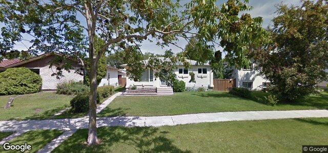 Larawan ng 319 Edward Avenue W sa Winnipeg, Manitoba