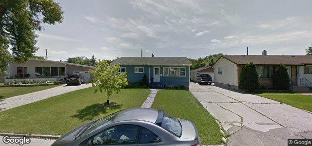 Larawan ng 33 Blueridge Bay sa Winnipeg, Manitoba