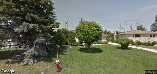 Larawan ng 33 Burnaby Bay sa Winnipeg, Manitoba