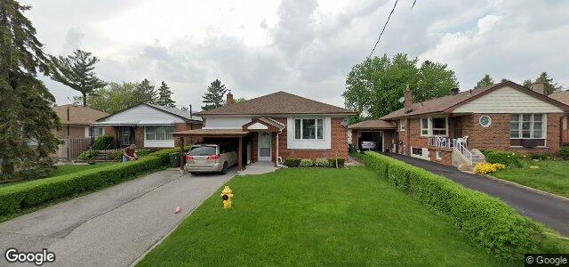 Larawan ng 34 Kootenay Crescent sa Winnipeg, Manitoba