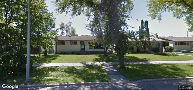 Photo of 340 Mcmeans Avenue W in Winnipeg, Manitoba