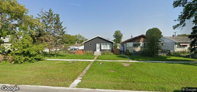 Larawan ng 343 Kildare Avenue W sa Winnipeg, Manitoba
