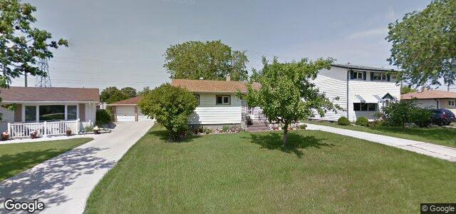 Larawan ng 35 Brewster Bay sa Winnipeg, Manitoba