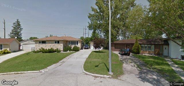 Larawan ng 35 Burnaby Bay sa Winnipeg, Manitoba