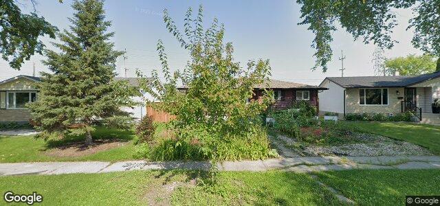 Larawan ng 35 Whiteshell Avenue sa Winnipeg, Manitoba
