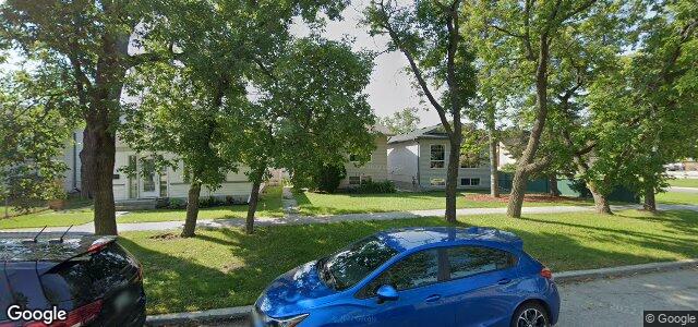 Larawan ng 356 Harold Avenue W sa Winnipeg, Manitoba