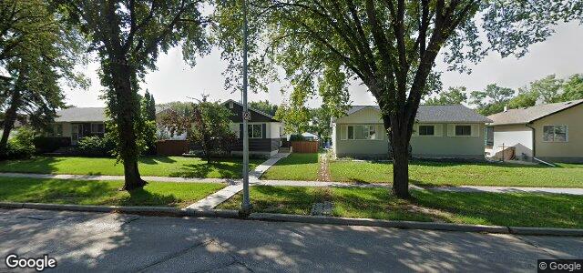 Larawan ng 360 Mcmeans Avenue W sa Winnipeg, Manitoba