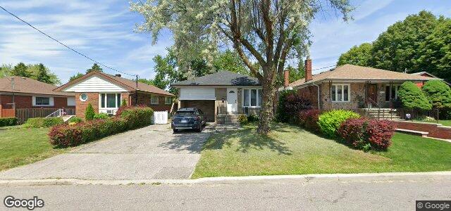 Larawan ng 38 Kootenay Crescent sa Winnipeg, Manitoba