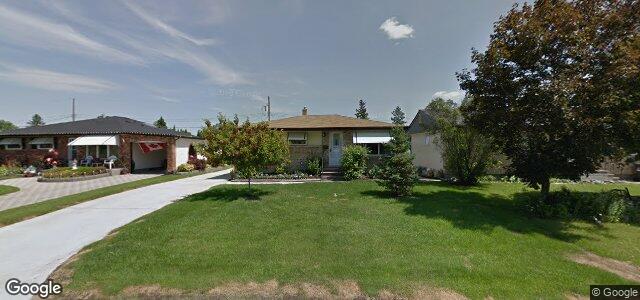 Larawan ng 4 Burnaby Bay sa Winnipeg, Manitoba