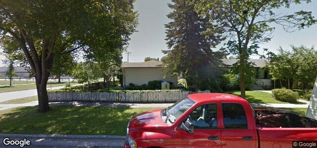 Larawan ng 400 Horton Avenue W sa Winnipeg, Manitoba