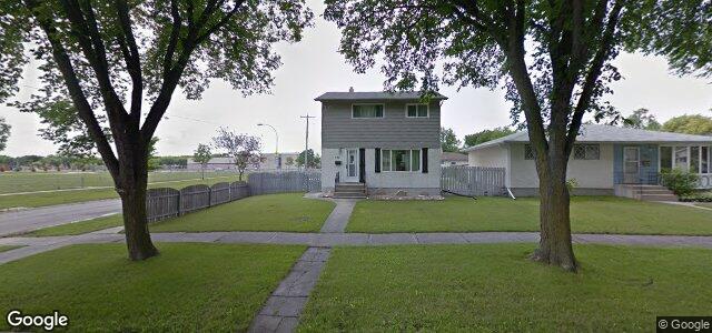 Larawan ng 400 Newman Avenue W sa Winnipeg, Manitoba