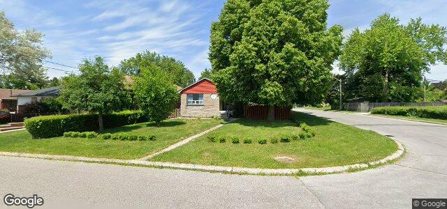 Larawan ng 42 Kootenay Crescent sa Winnipeg, Manitoba