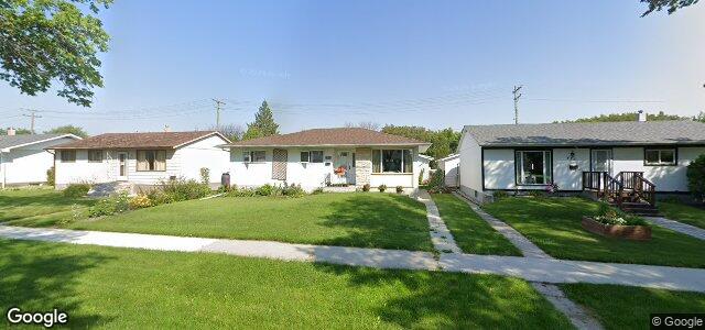 Larawan ng 429 Edward Avenue W sa Winnipeg, Manitoba