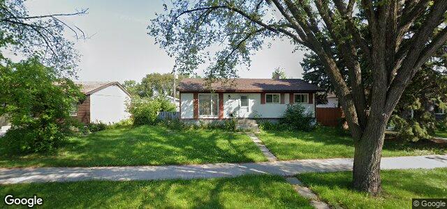 Photo of 429 Harold Avenue W in Winnipeg, Manitoba