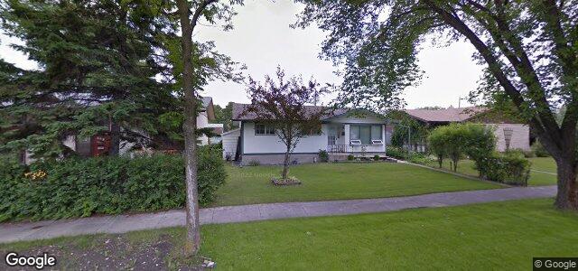 Photo of 445 Ralph Avenue W in Winnipeg, Manitoba