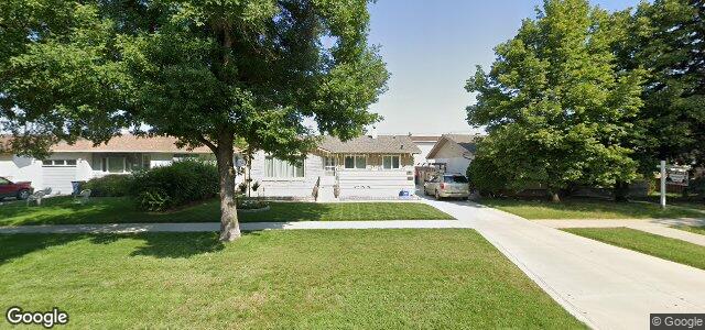 Larawan ng 503 Kildare Avenue W sa Winnipeg, Manitoba