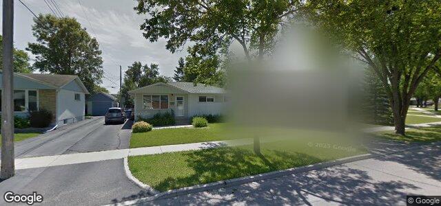 Photo of 514 Horton Avenue W in Winnipeg, Manitoba