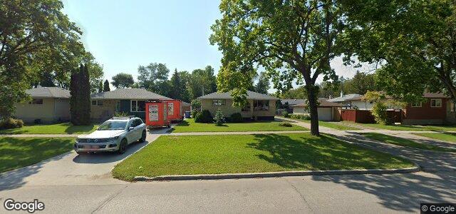 Larawan ng 552 Kildare Avenue W sa Winnipeg, Manitoba