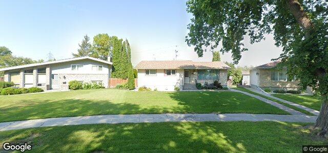 Larawan ng 67 Whiteshell Avenue sa Winnipeg, Manitoba