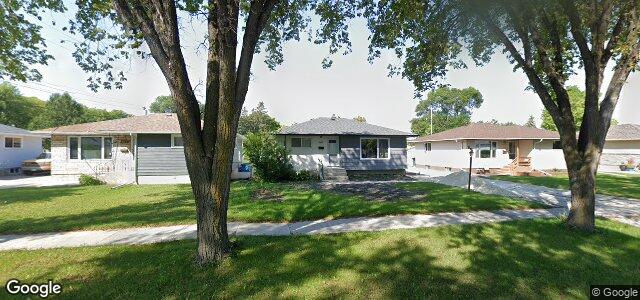 Larawan ng 707 Brewster Street sa Winnipeg, Manitoba