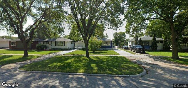 Larawan ng 720 Kildare Avenue W sa Winnipeg, Manitoba