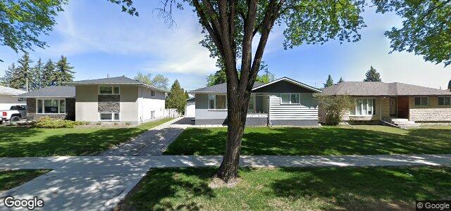 Larawan ng 721 Kildare Avenue W sa Winnipeg, Manitoba
