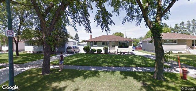 Larawan ng 721 Rosseau Avenue W sa Winnipeg, Manitoba