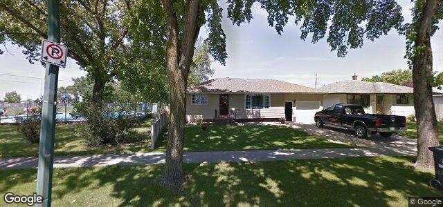 Larawan ng 745 Rosseau Avenue W sa Winnipeg, Manitoba