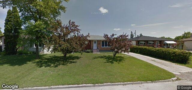 Larawan ng 8 Burnaby Bay sa Winnipeg, Manitoba