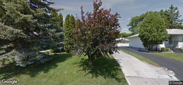 Larawan ng 9 Virden Crescent sa Winnipeg, Manitoba