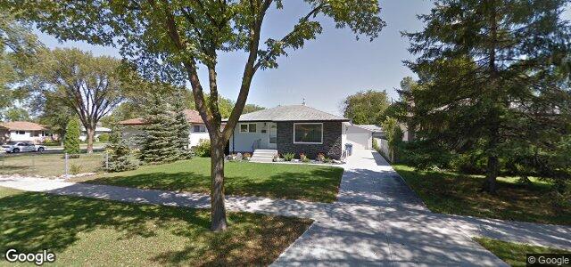 Larawan ng 908 Brewster Street sa Winnipeg, Manitoba